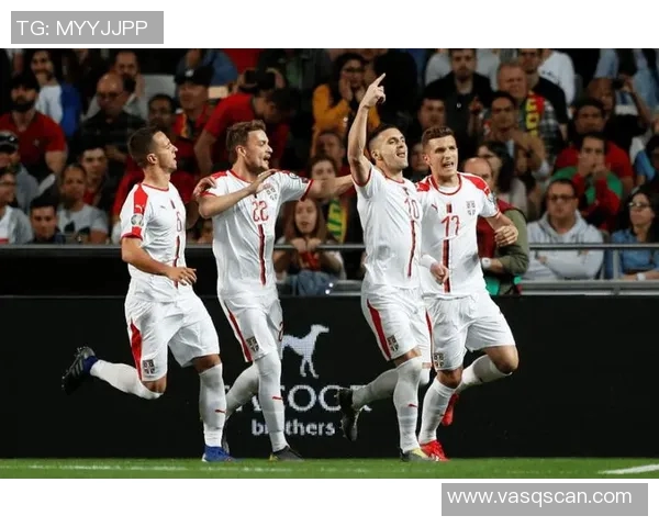 世预赛拉脱维亚对决希腊球队争夺出线资格的激烈战斗 世预赛拉脱维亚对决希腊球队争夺出线资格的激烈战斗